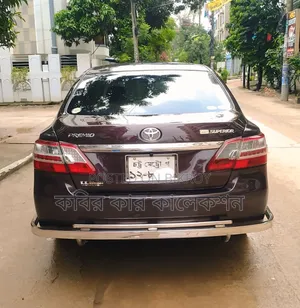 Toyota Premio 2010 Maroon