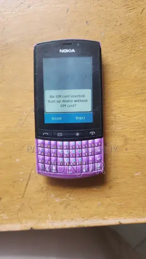 Nokia Asha 303 Pink
