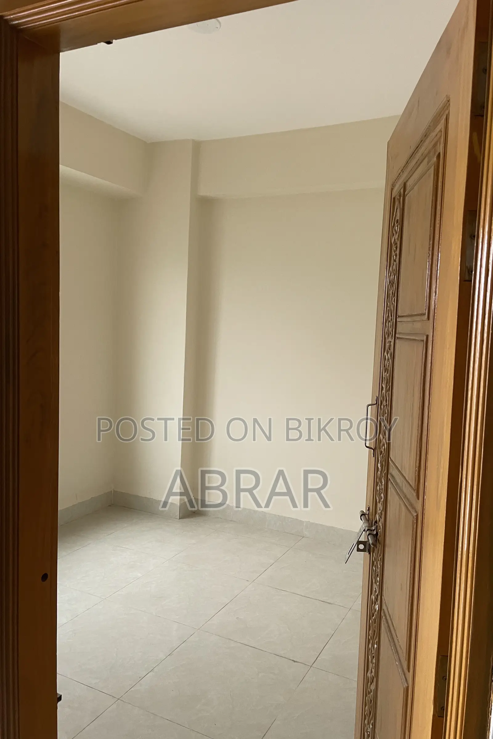 3bdrm Apartment in Khilgaon for sale
