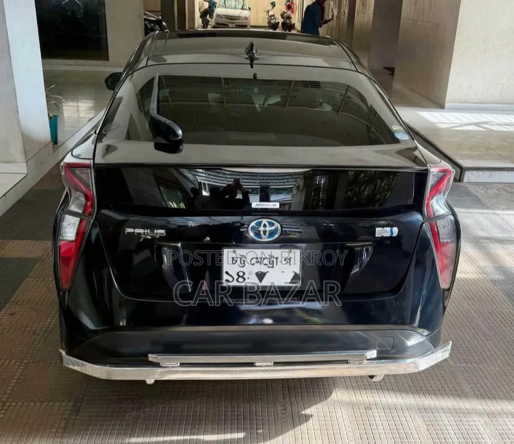 Toyota Prius Four Touring 2018 Black