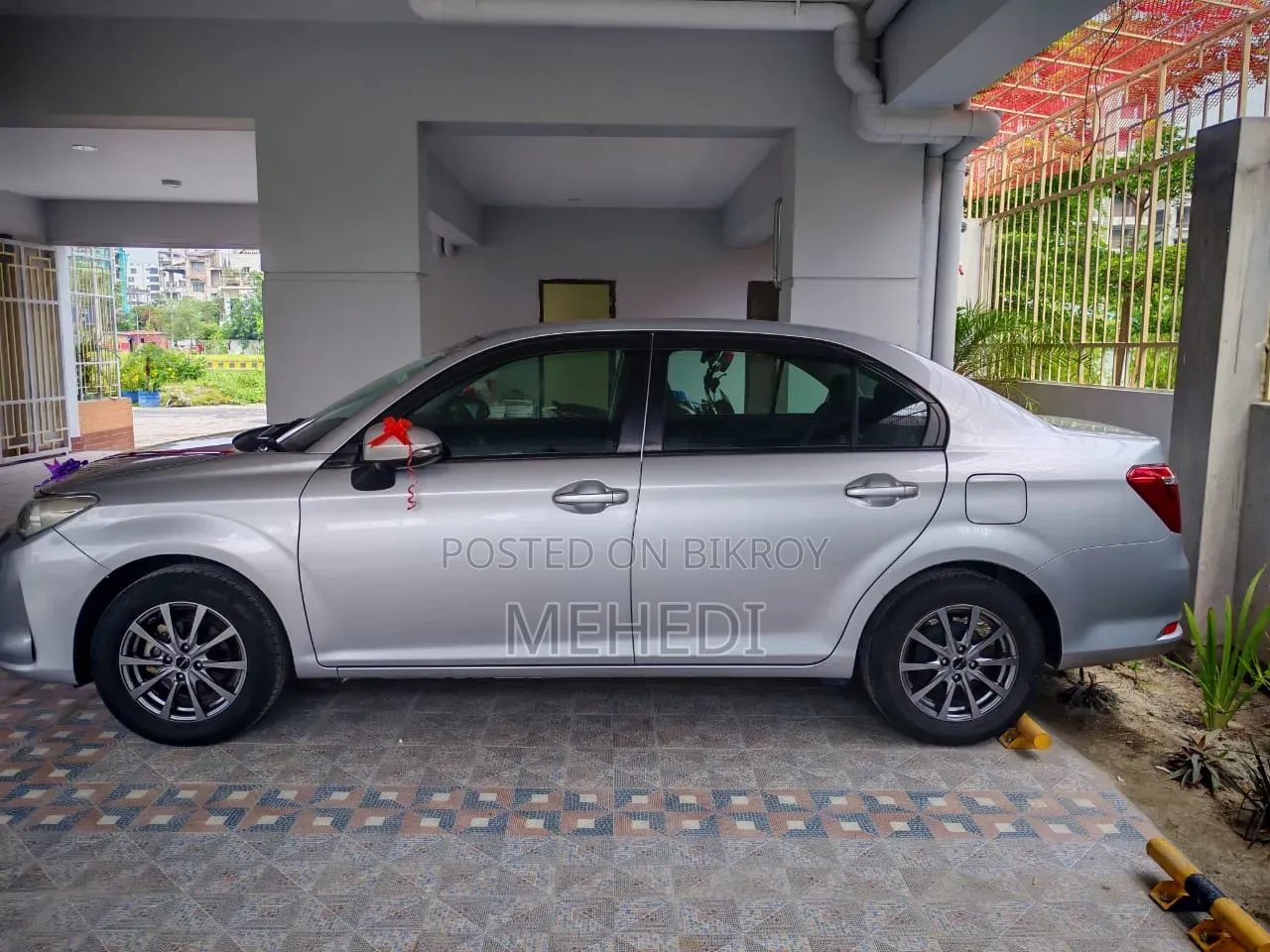 Toyota Axio 2021 Silver