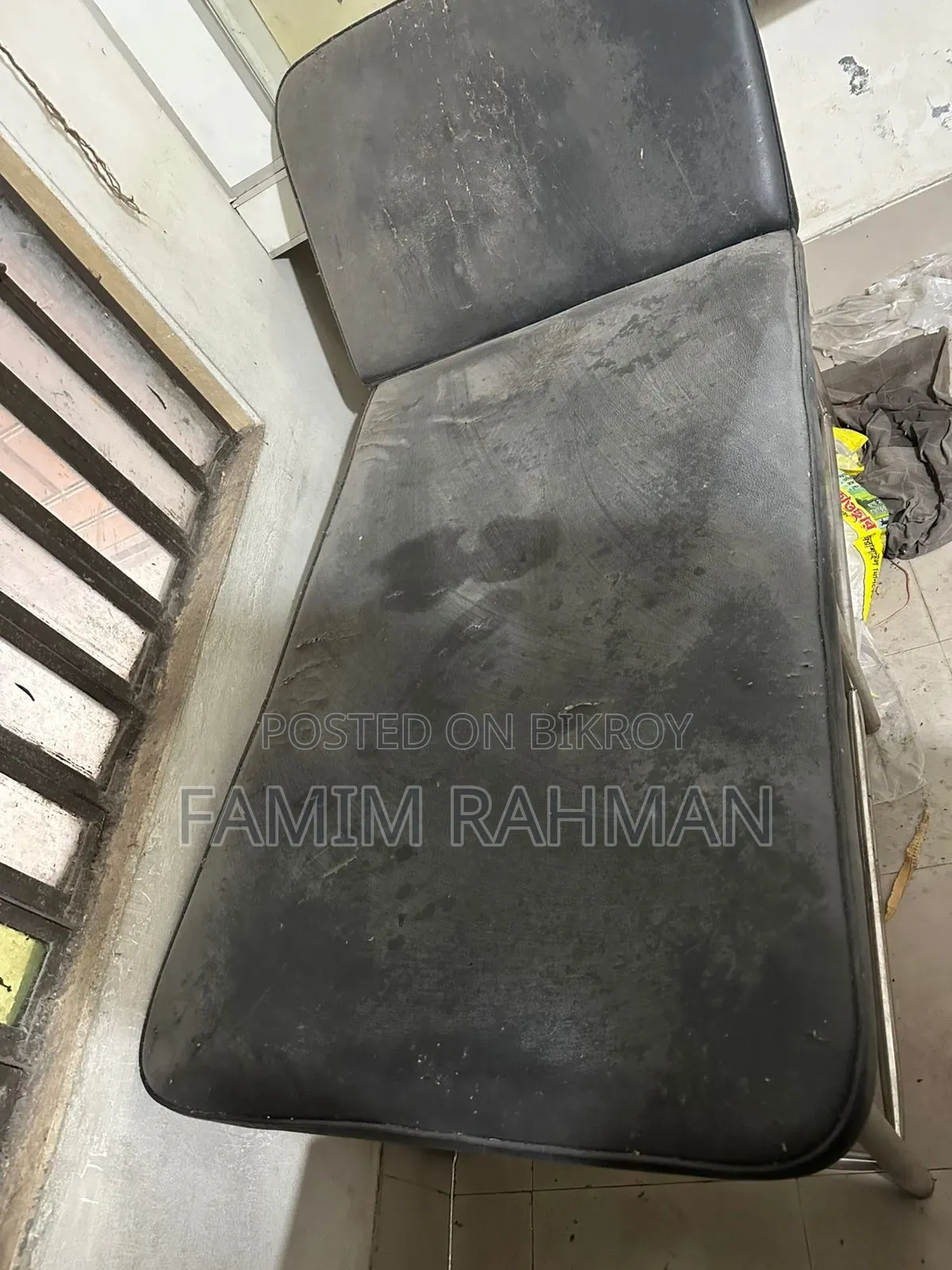 **পার্লার বেড ও Decoration বিক্রি হবে