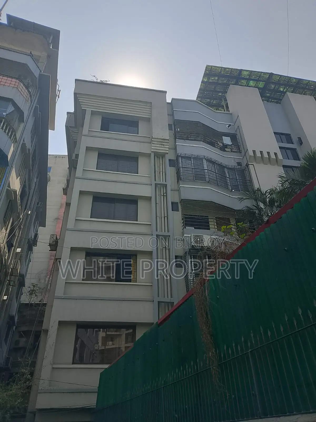 3bdrm Apartment in White Property, Dhanmondi for sale