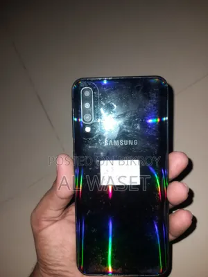 স্যামসাং গ্যালাক্সি এ৫০ ৬৪ জিবি নীল