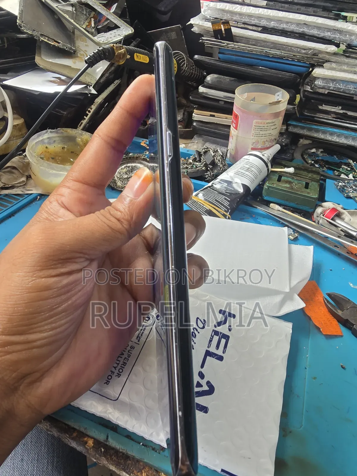 স্যামসাং গ্যালাক্সি এস১০ ৫জি ২৫৬ জিবি কালো