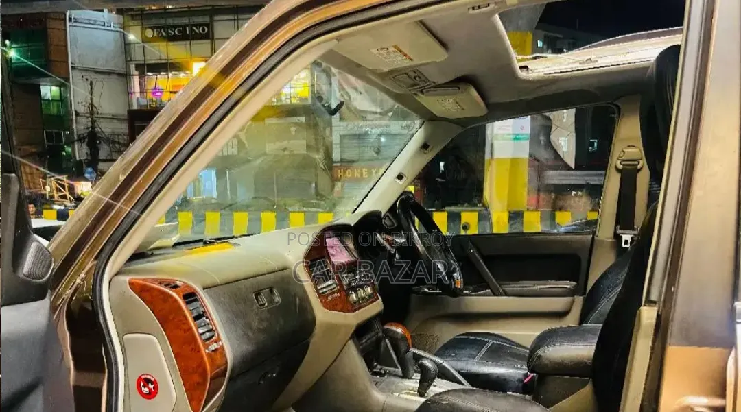 Mitsubishi Pajero 3.2 GLS 2007 Brown