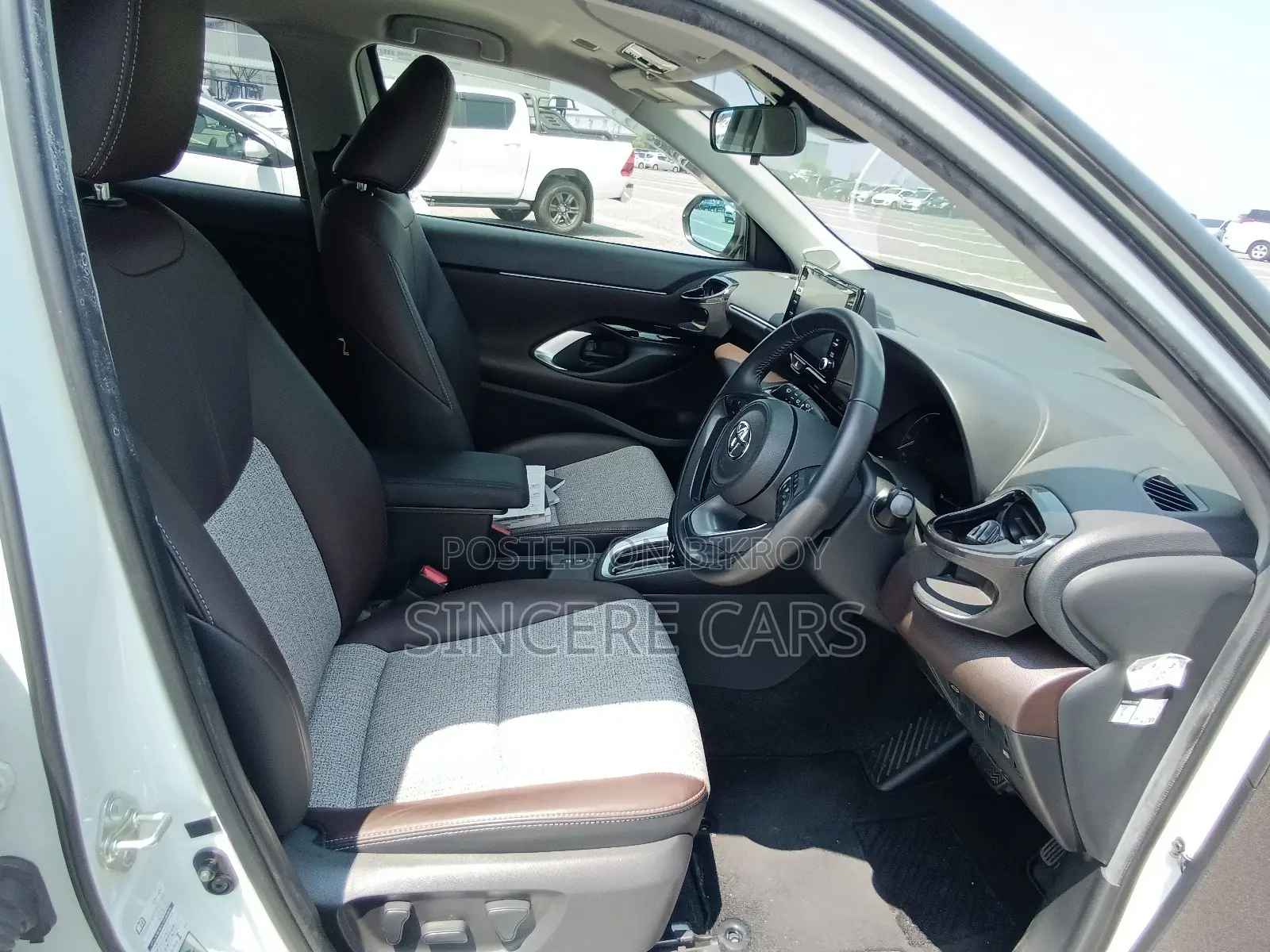Toyota Yaris Cross 2021 Pearl