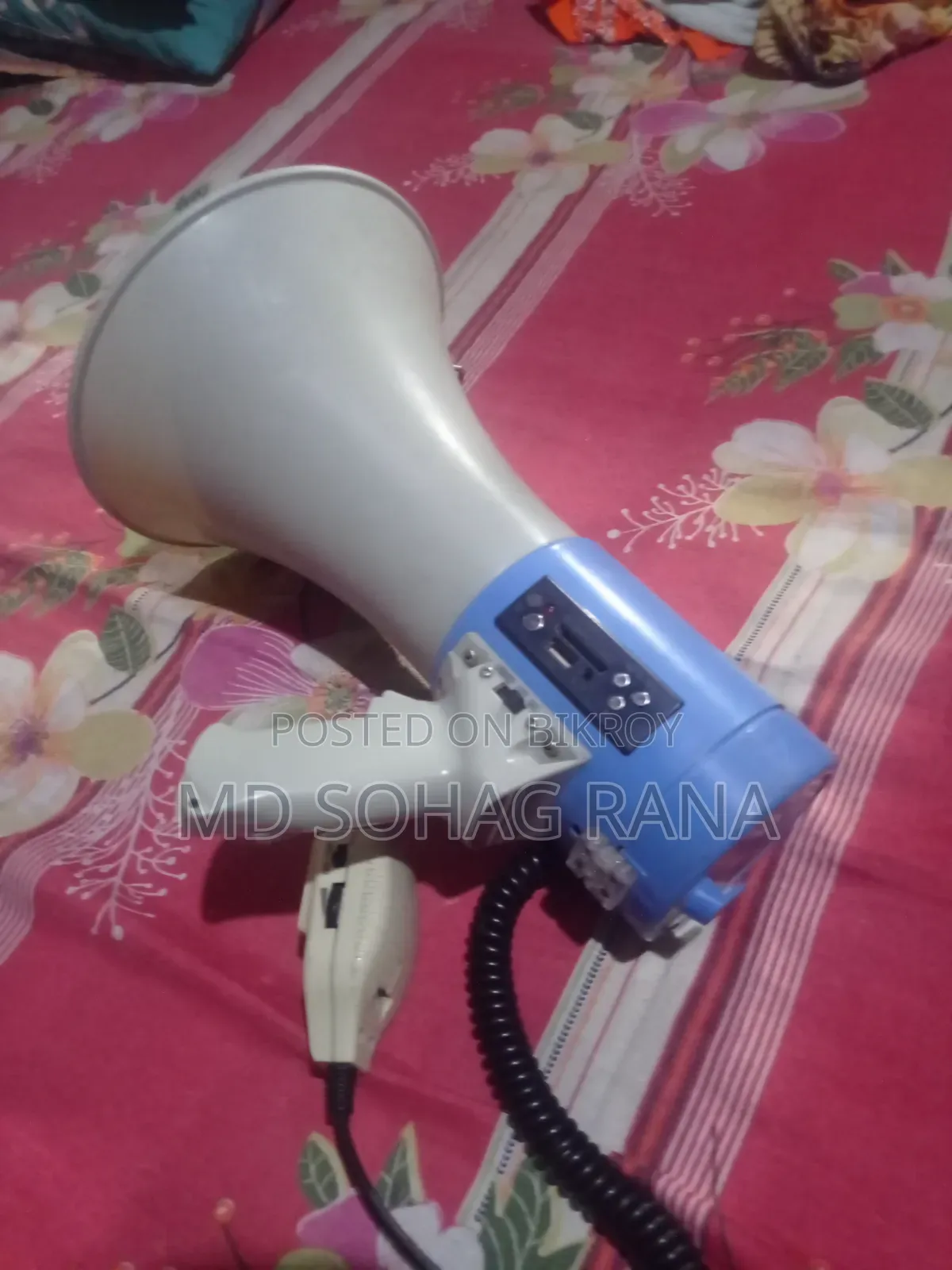 Hand Speaker  50 Wd