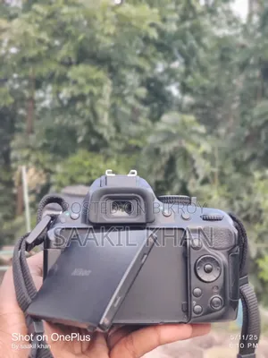 Nikon D5200 DSLR