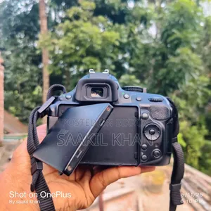 Nikon D5200 DSLR