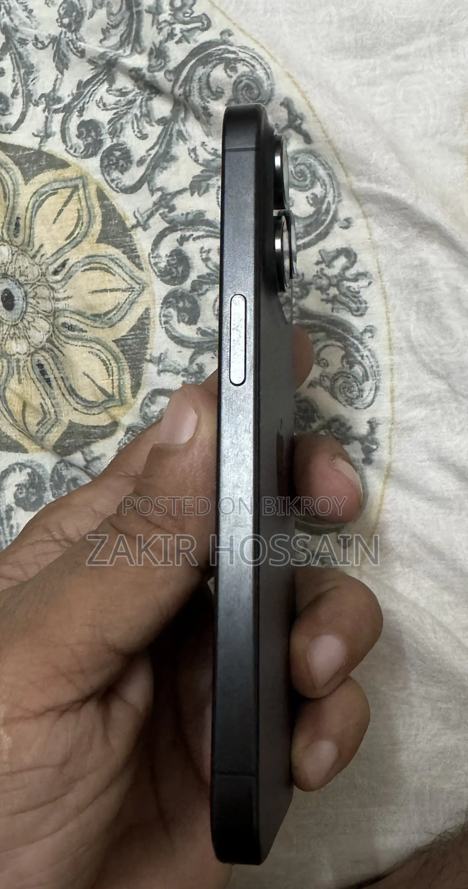 অ্যাপল আইফোন ১৫ প্রো ১২৮ জিবি ব্ল্যাক
