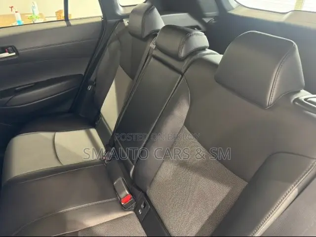 Toyota Corolla Cross 2023 Brown