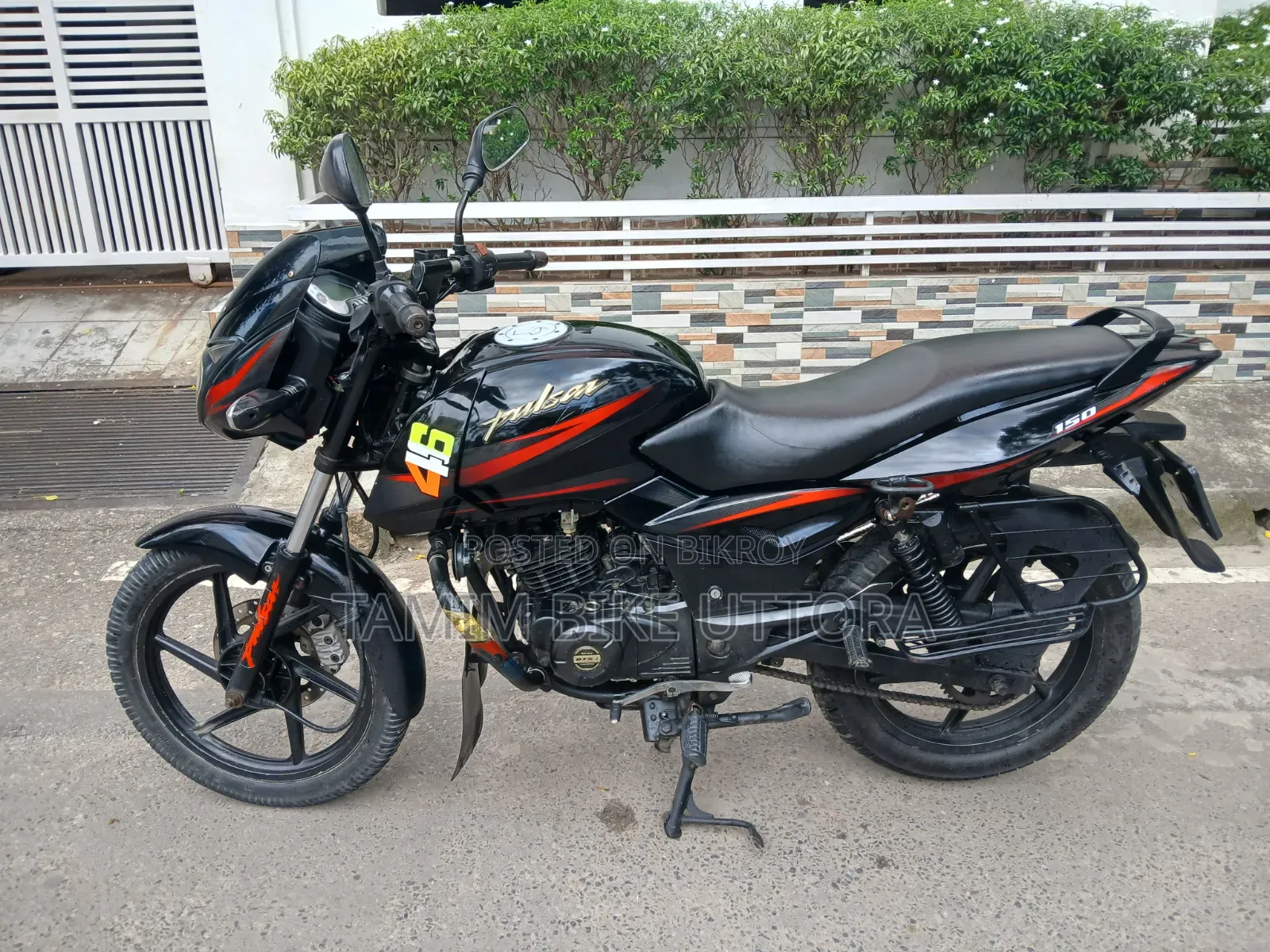 Bajaj Pulsar 150 2019 Black