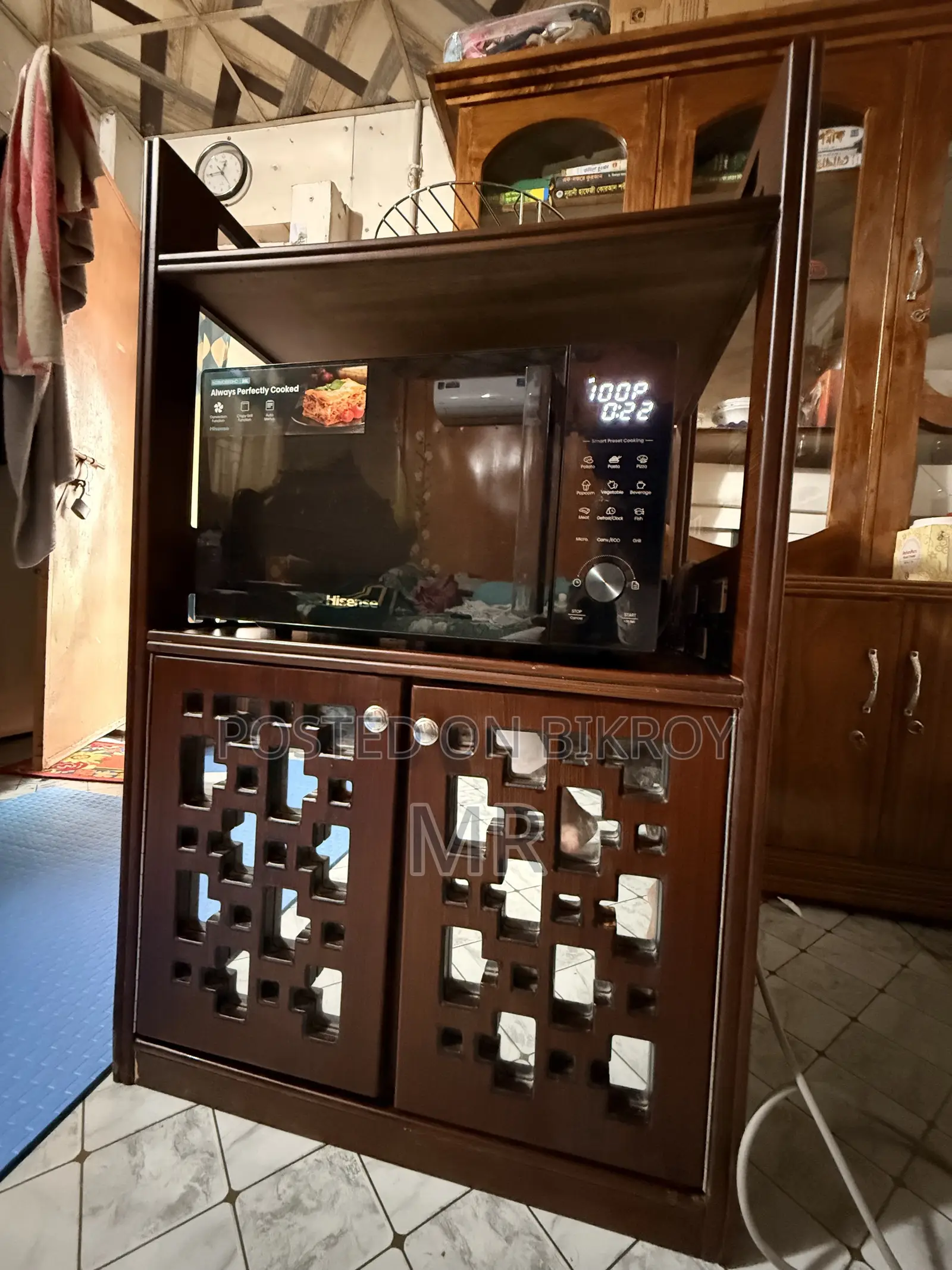 Hisense Oven + Oven Rack