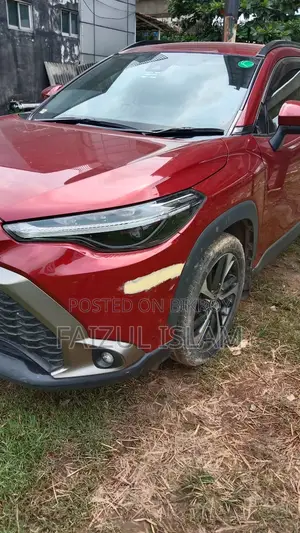 Toyota Corolla Cross 1.8 Hybrid FWD 2021 Red