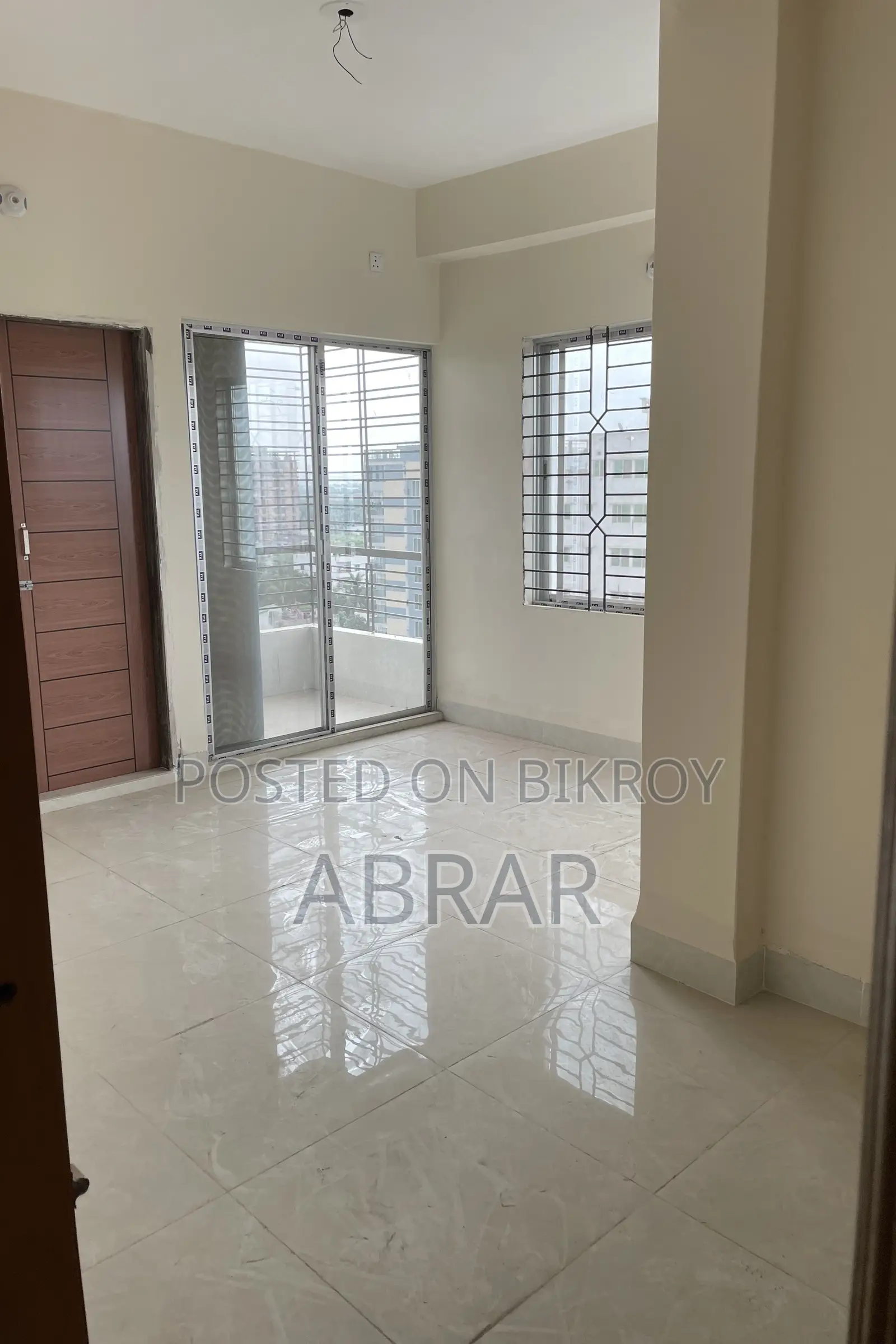 3bdrm Apartment in Khilgaon for sale