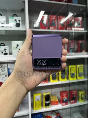 Motorola Razr 40s 256 GB Purple