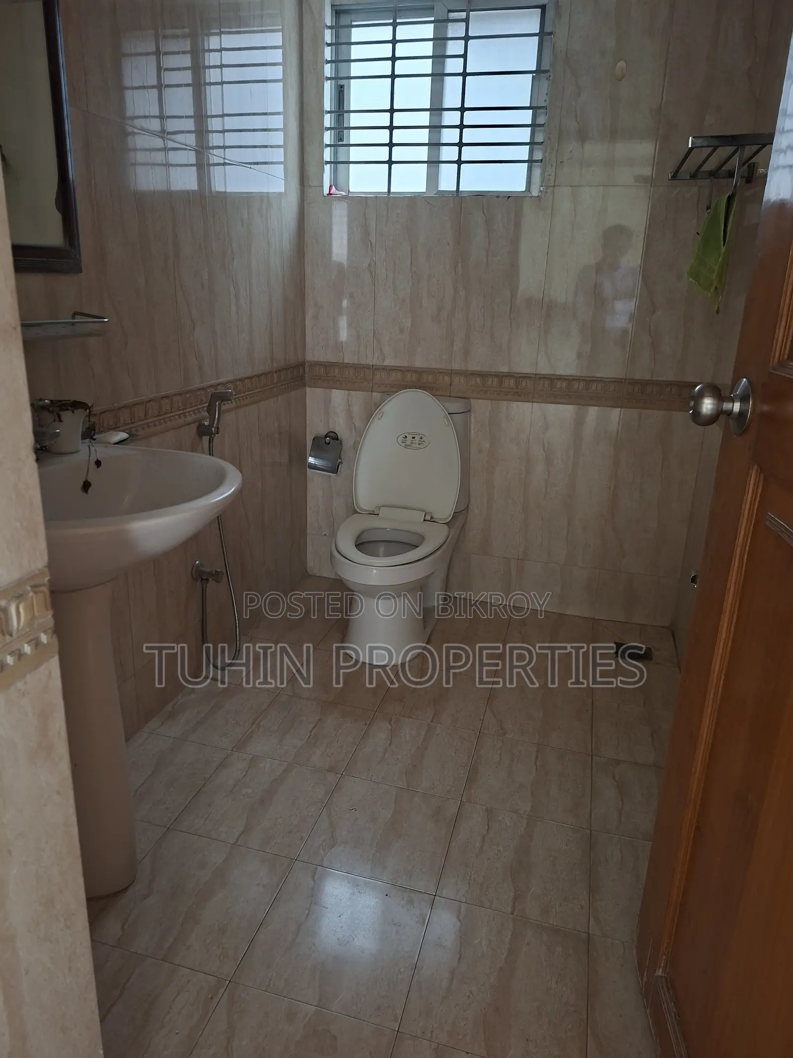 3bdrm Apartment in Banani for sale