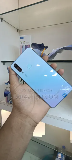 New Vivo Y17 256 GB