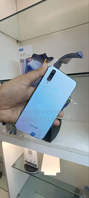 New Vivo Y17 256 GB