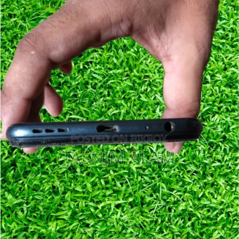 Vivo Y20G 128 GB Blue