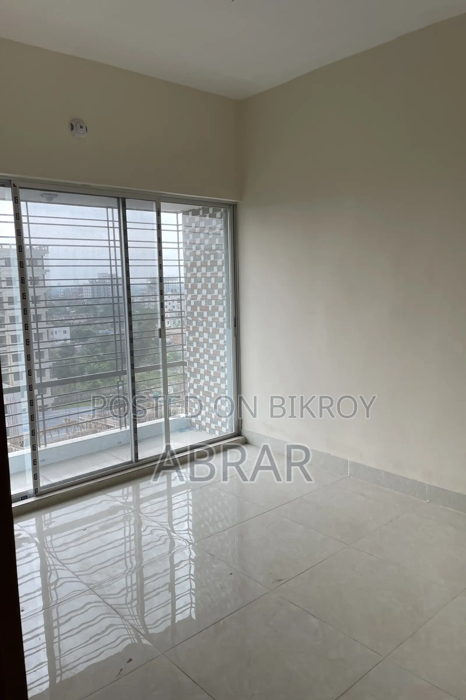 3bdrm Apartment in Khilgaon for sale