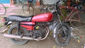 Honda CG110 2005 Red