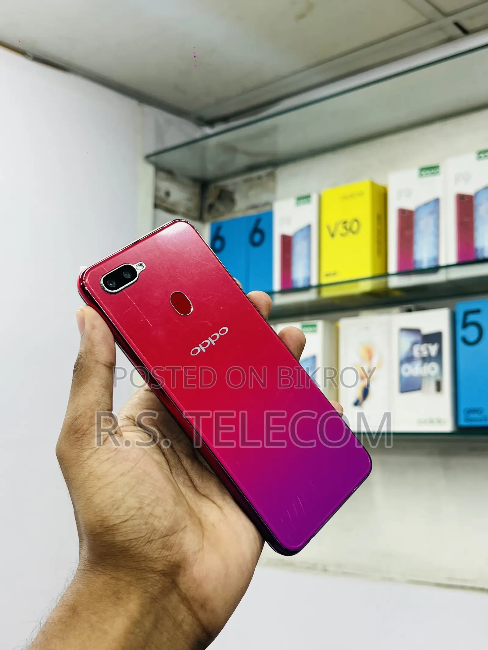 New Oppo F9 64 GB Red
