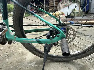 Avon XT27.5