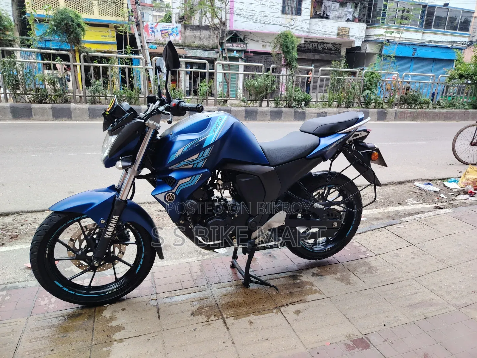 Yamaha FZS V2 2025 Blue