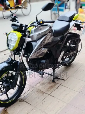 Suzuki Gixxer 2025 Green