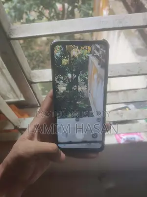 রিয়েলমি সি৭৫ ১২৮ জিবি গোল্ড