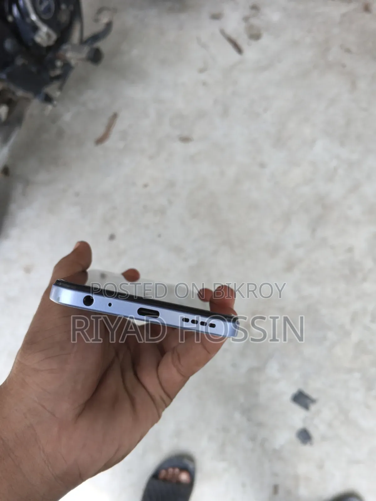Vivo Y22s 128 GB