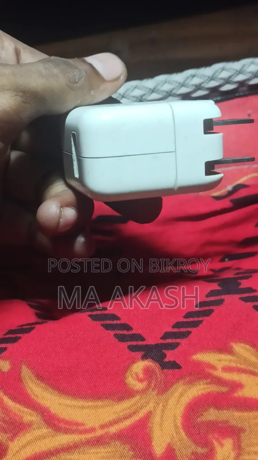 Apple Orginal Adaptor