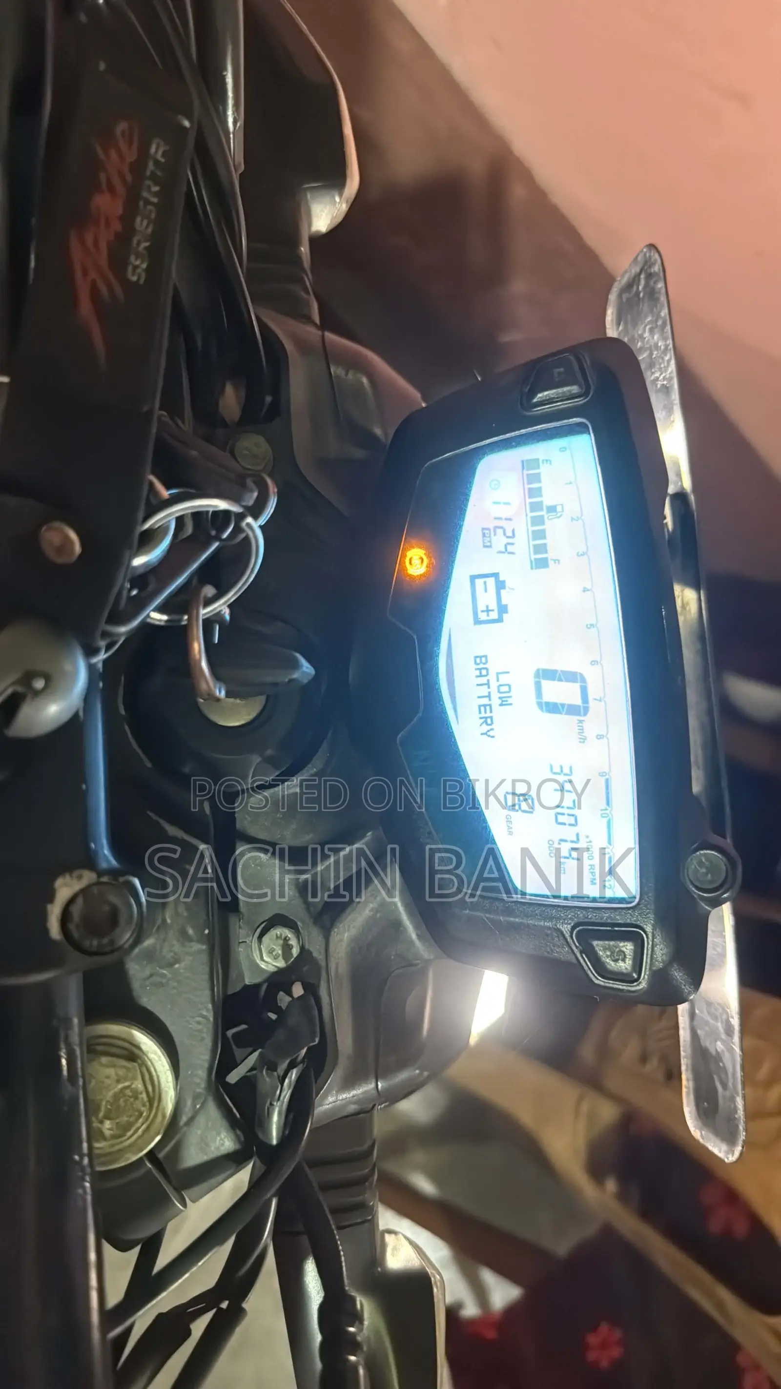 TVS Apache RTR 160 4V 2021 Black