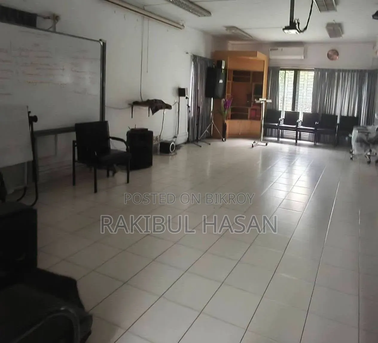 20bdrm House in Banani for rent