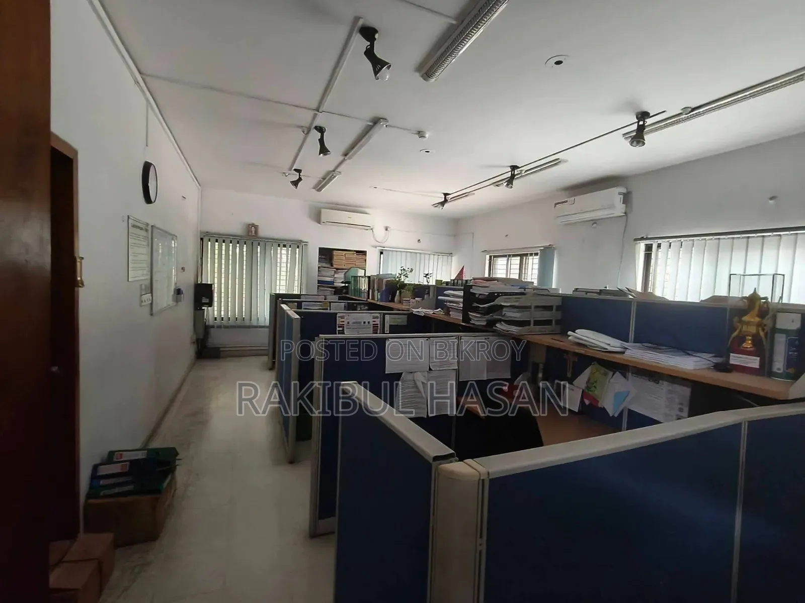 20bdrm House in Banani for rent