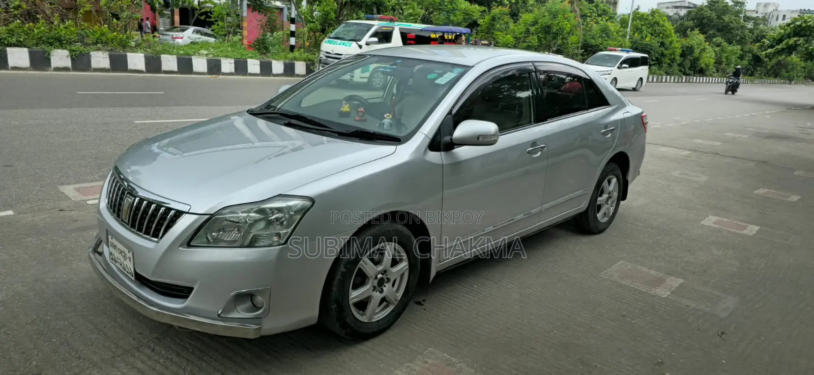 Toyota Premio 2012 Silver