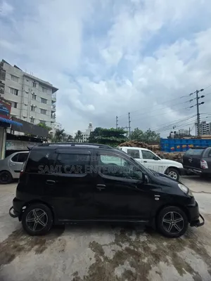 Toyota Fun Cargo 2001 Black