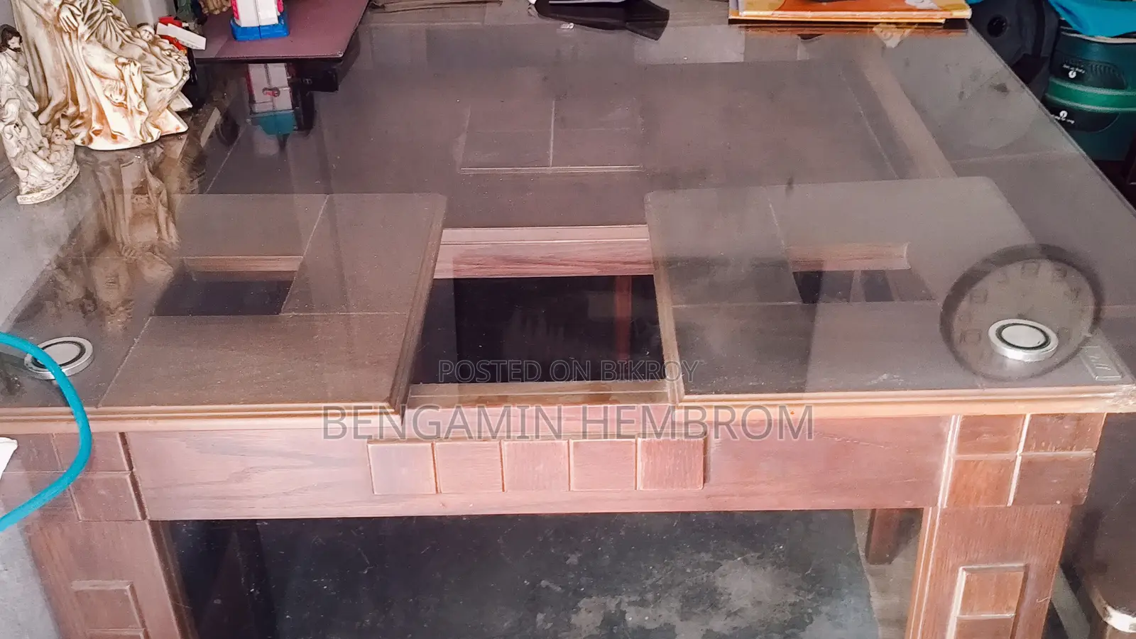 JMG Oxford Dining Table