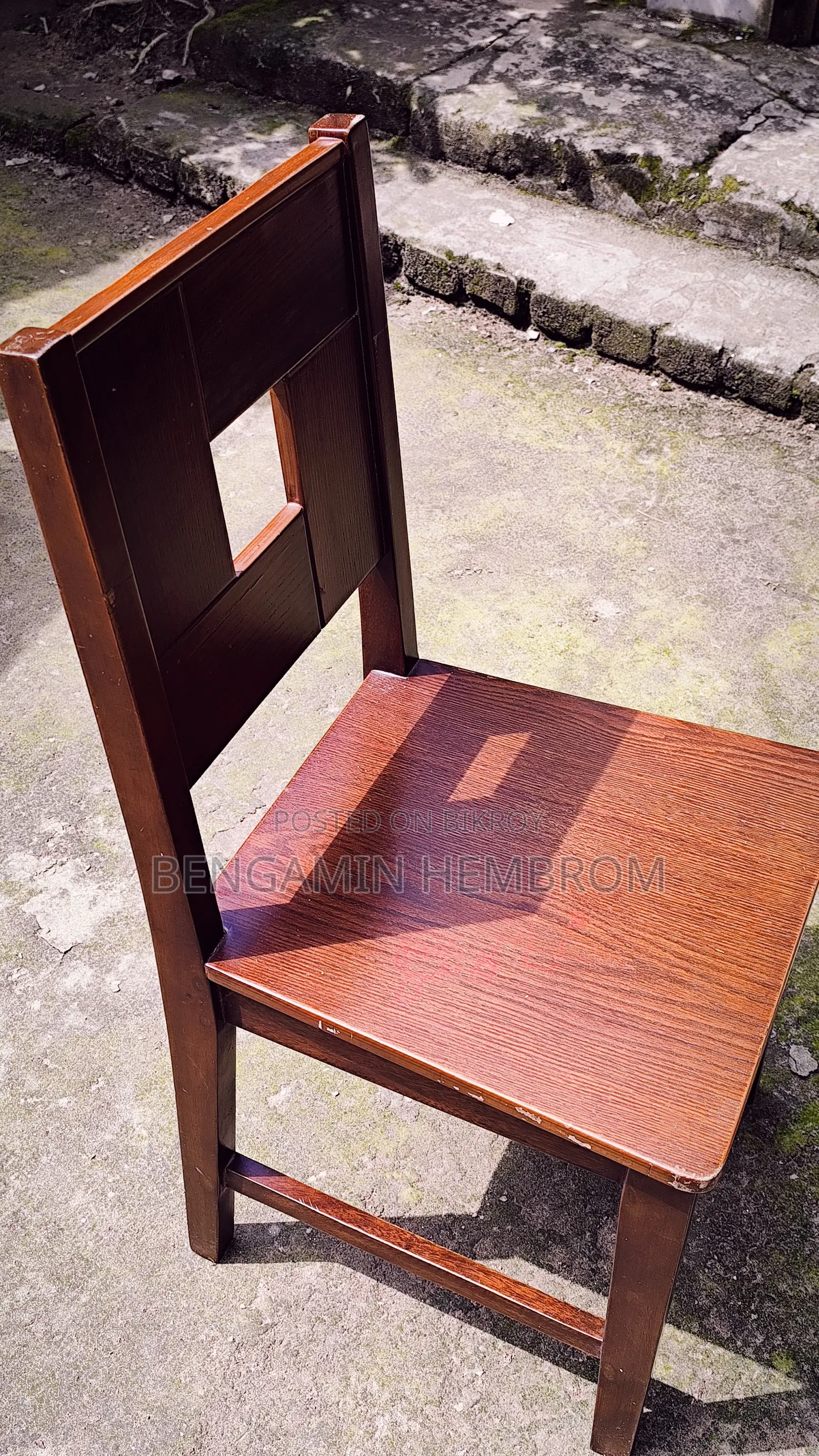 JMG Oxford Dining Table