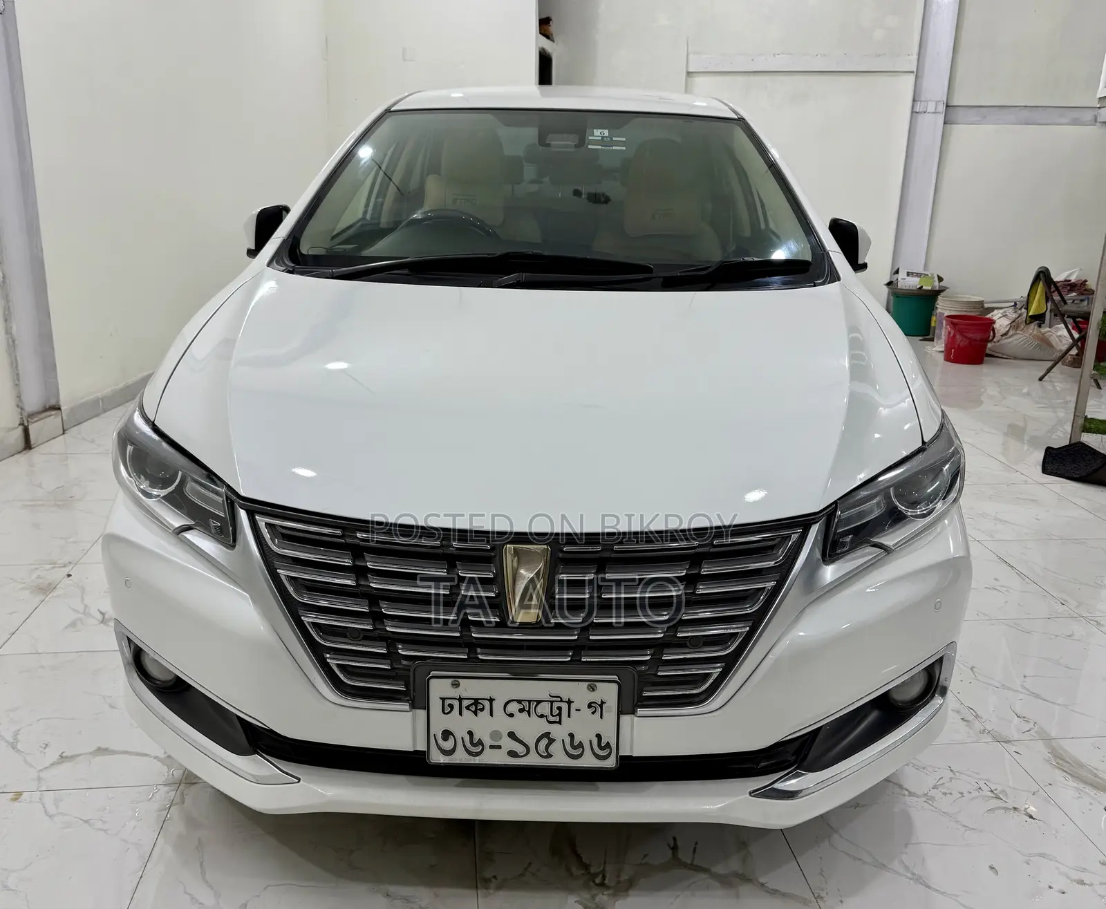 Toyota Premio 2018 Pearl