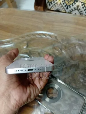 Apple iPhone 13 128 GB White