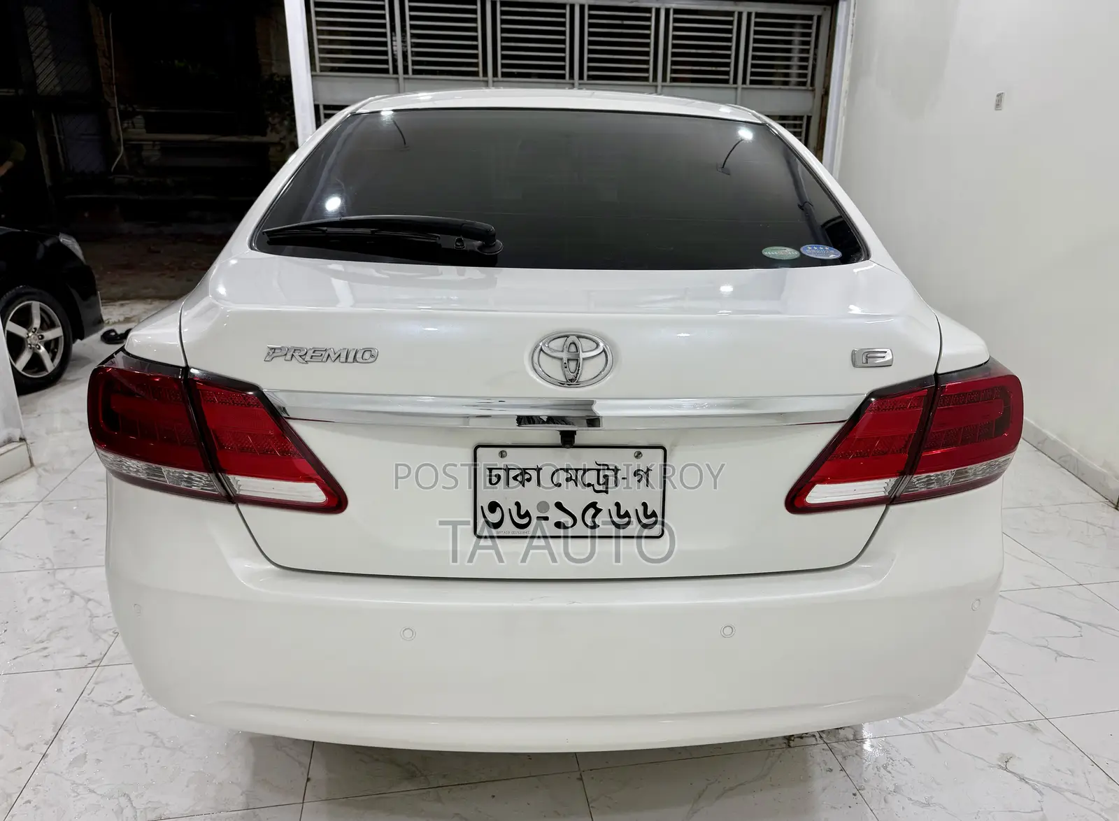 Toyota Premio 2018 Pearl
