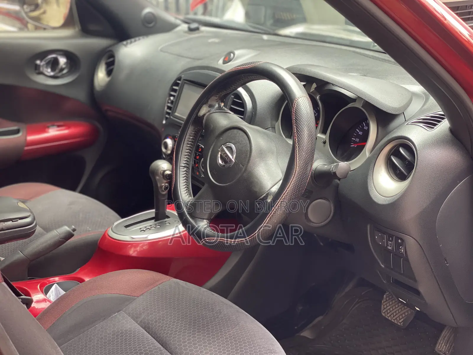 Nissan Juke 2012 Red