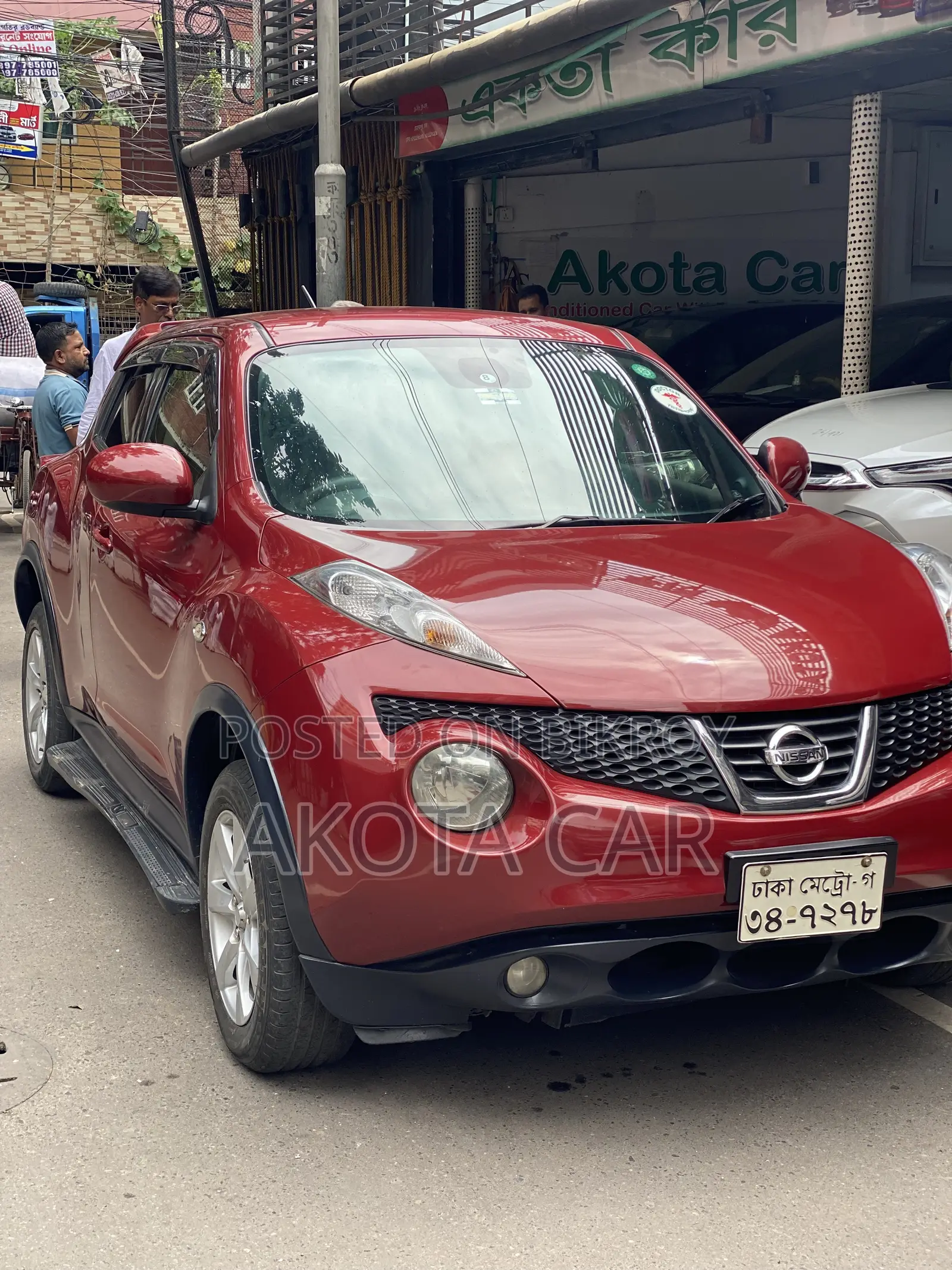 Nissan Juke 2012 Red