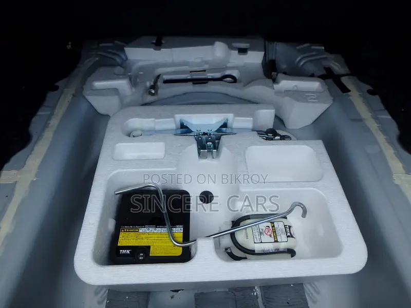 Toyota Axio 2021 White