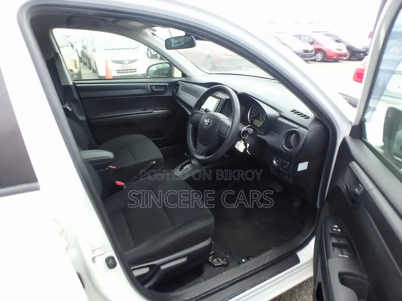 Toyota Axio 2021 White