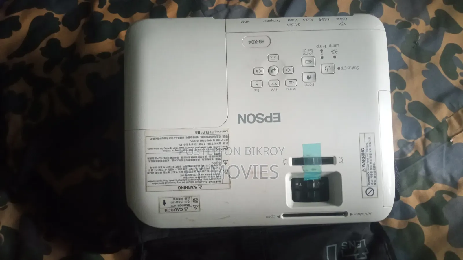 Epson EB-X04 Portable 3LCD Projector 2800 Lumens, XGA
