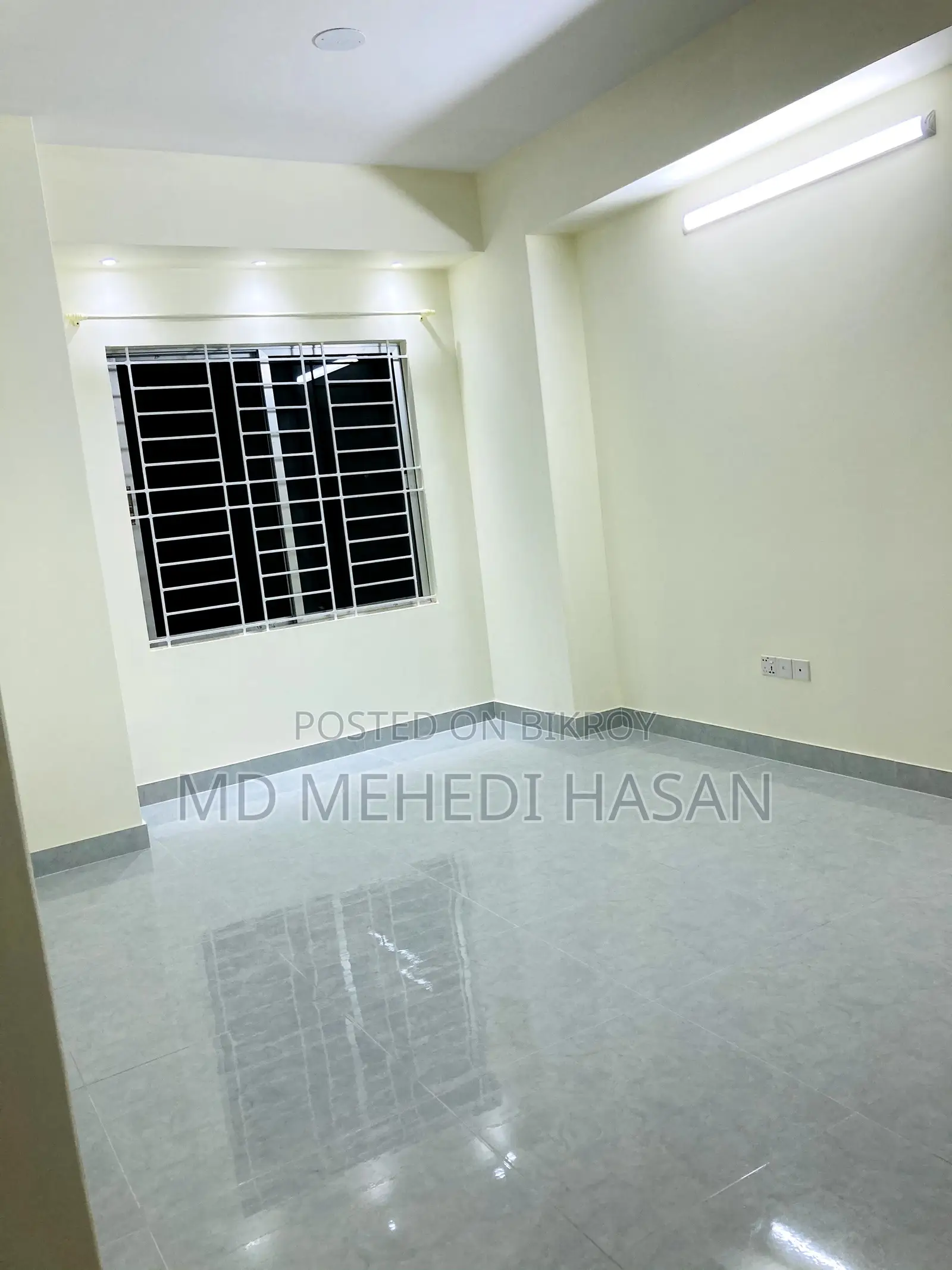 3bdrm Apartment in National Water Front, Shahjadpur for sale